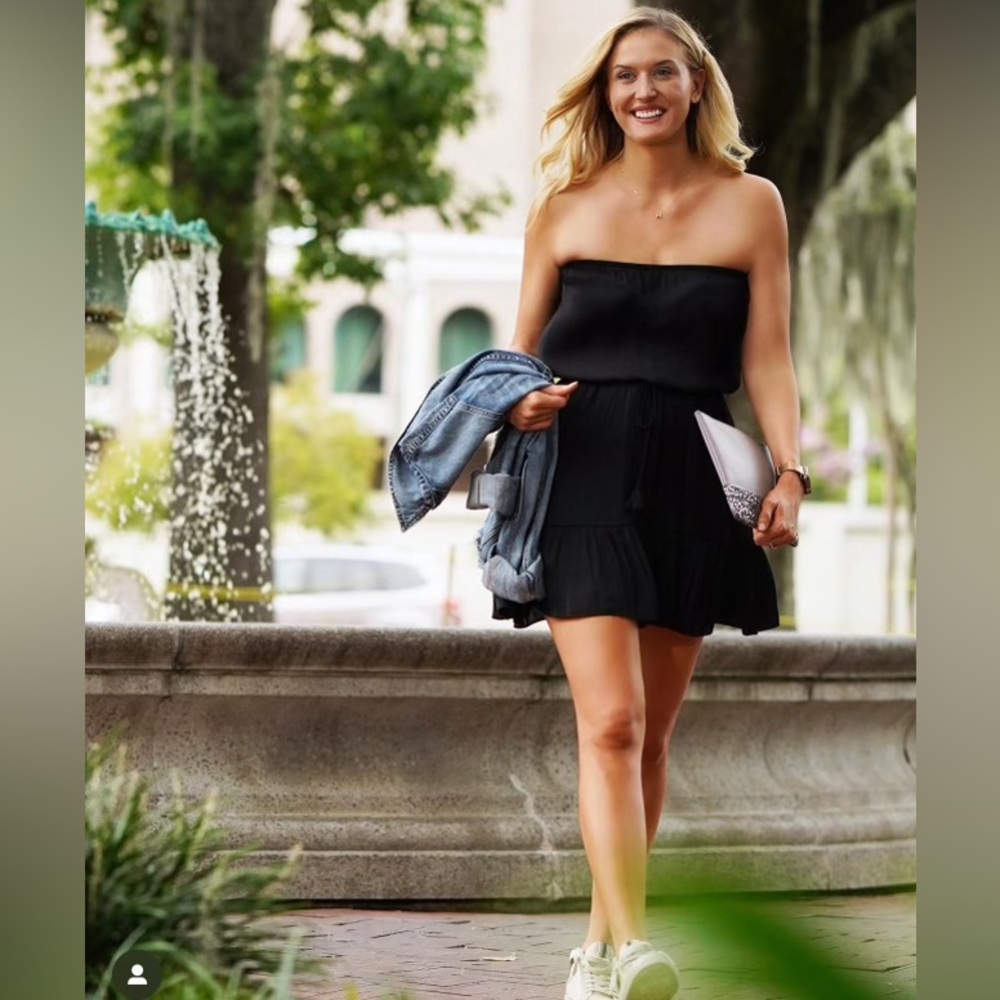 KLd dress NWT